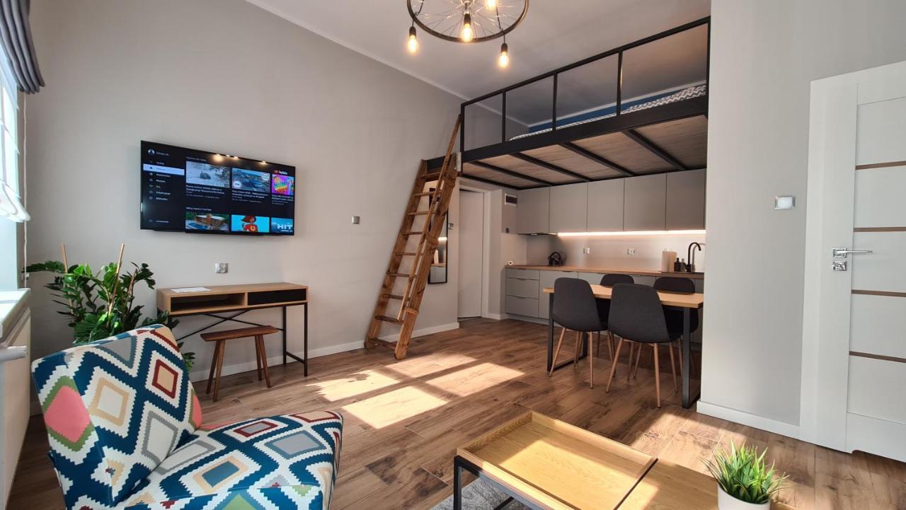 Apartament Parkowy Antresola Hnězdno Exteriér fotografie